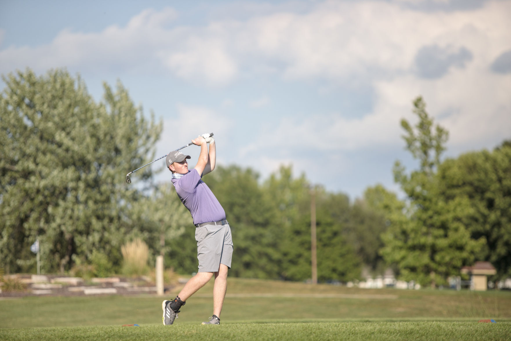 GALLERY-boys-golf-082620-39.jpg